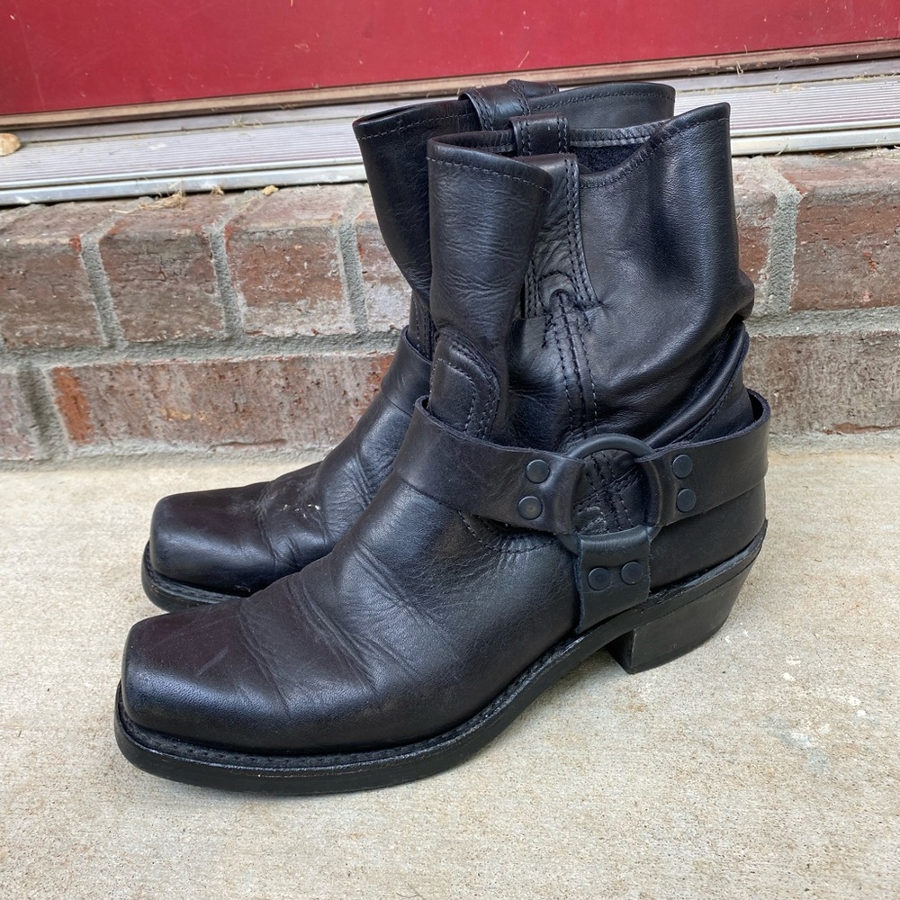 Size 9 all black Frye Harness boots